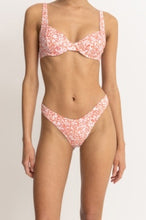 Load image into Gallery viewer, Coral Islander Floral Hi Cut Pant